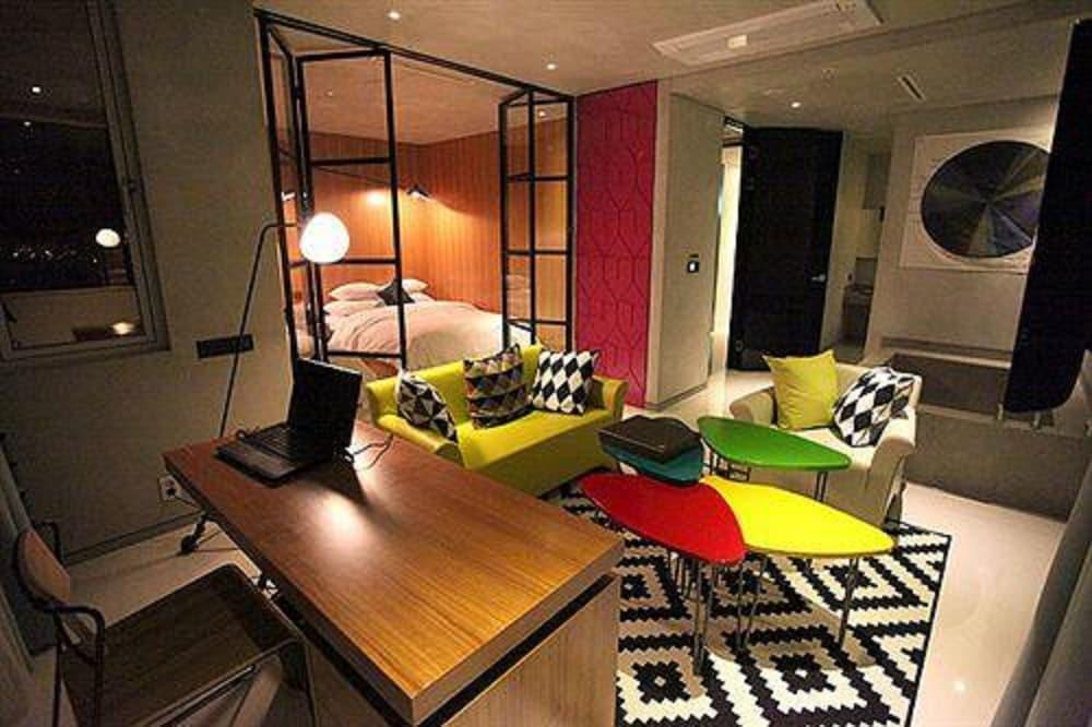 Hotel The Designers Hongdae Seoul Exterior photo